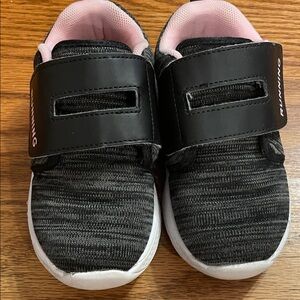 Little Girls Black and Pink Running Shoes
